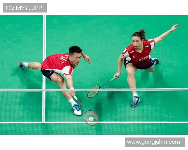 深入分析成都羽毛球队独特的进攻战术与技巧运用